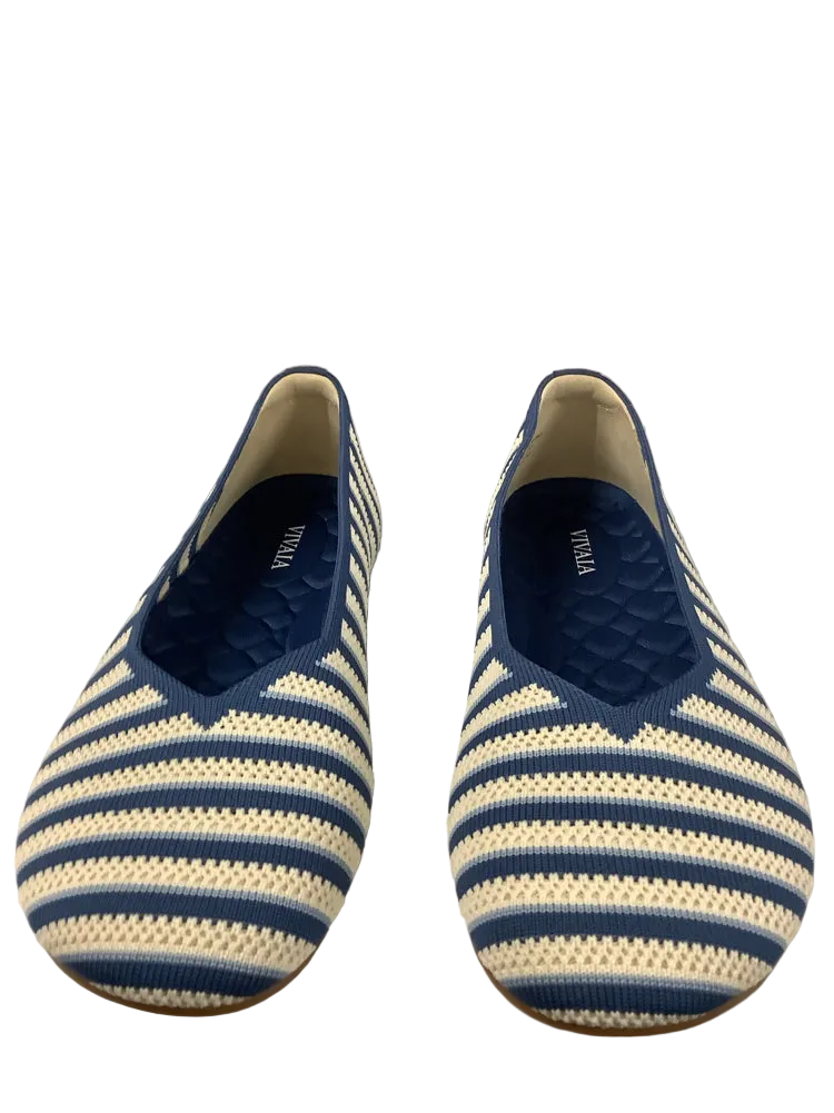 vivaia Shoe Size 7.5 Blue & White Flats
