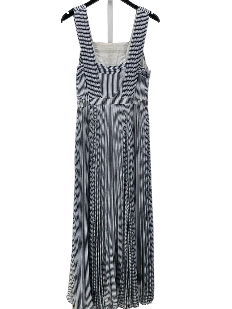 Maeve Size 6 Navy & white Dress