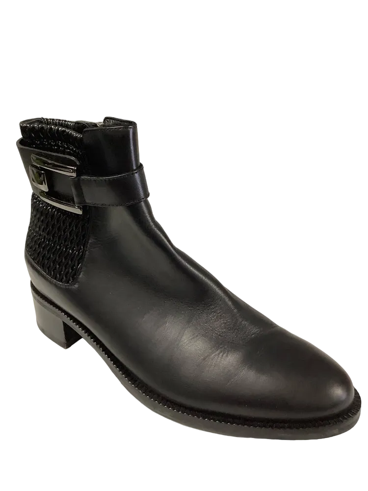 Aquatalia Shoe Size 8.5 Black Odette Booties