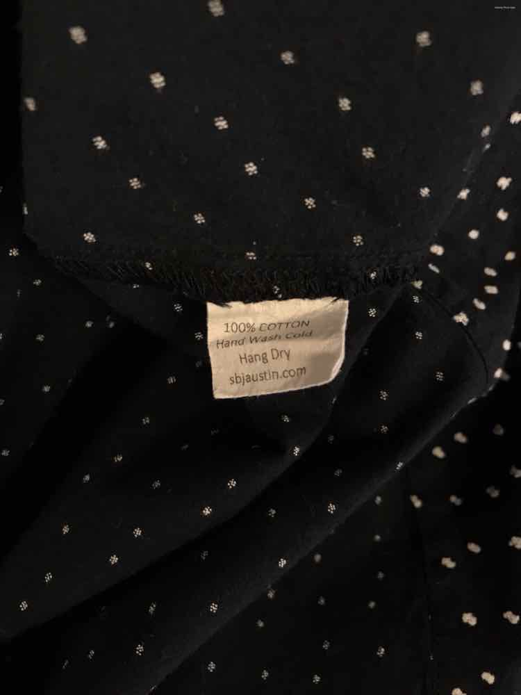 SBJ Austin Size One Size Black & White Shirt