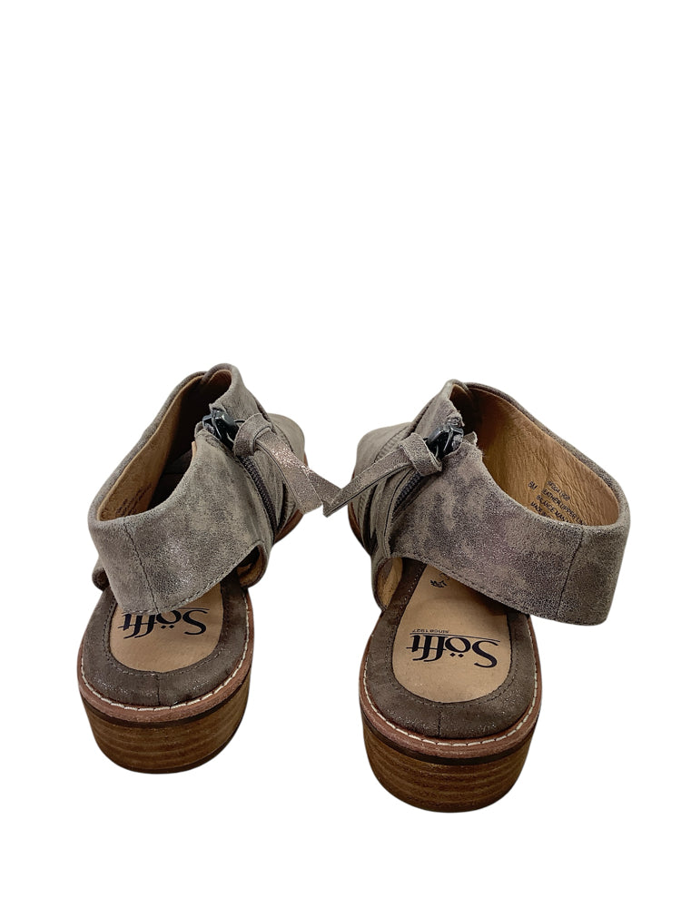 Sofft Shoe Size 8 Gray Flats