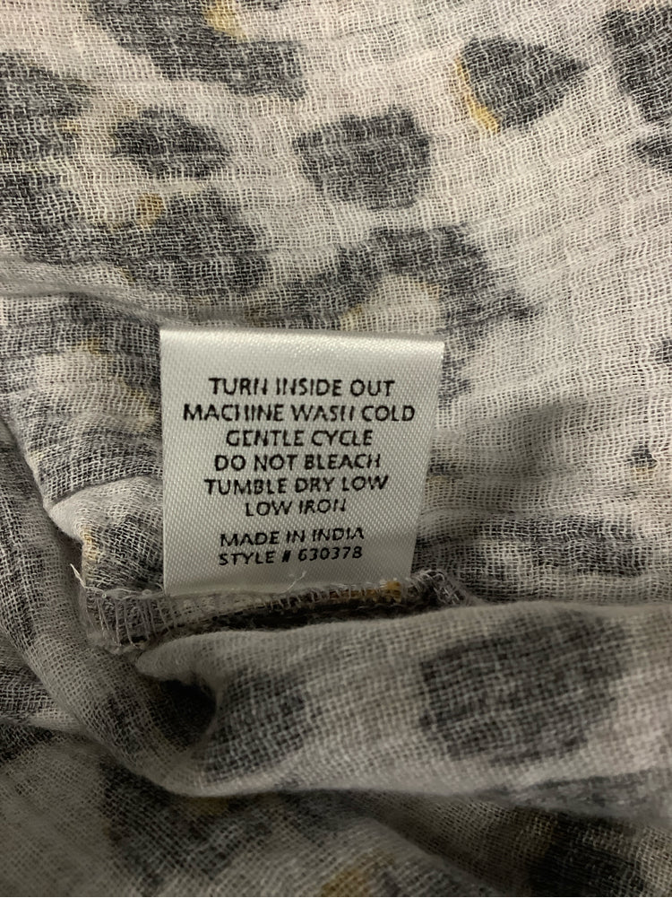 Ivy Jane Size XL Black multi Shirt
