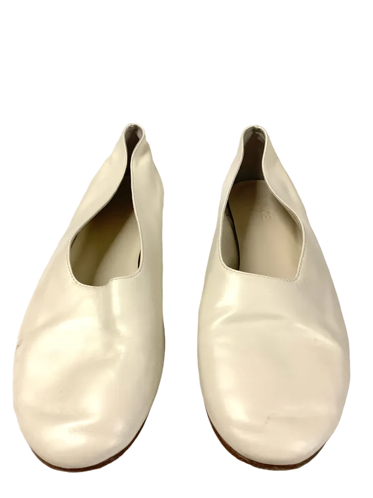 Vince Shoe Size 8.5 Cream Flats