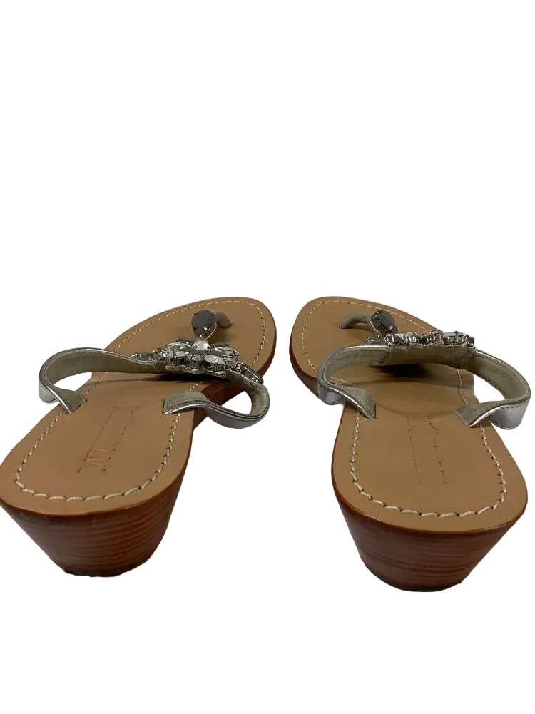Mystique Shoe Size 9 Silver Sandals