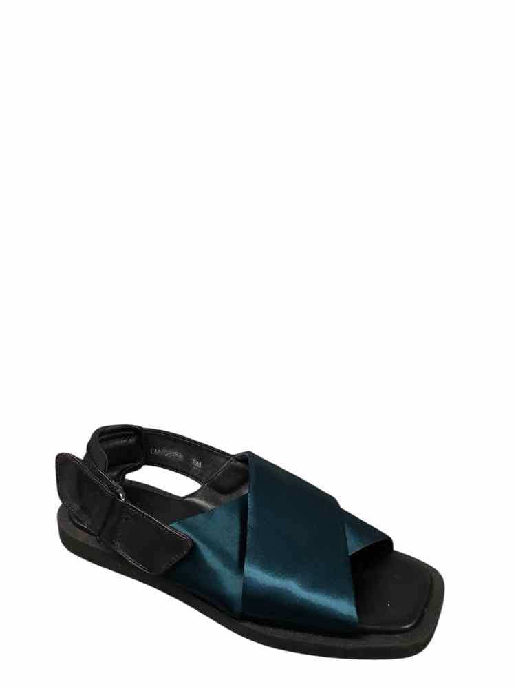 Aquatalia Shoe Size 8 Black & Blue Sandals