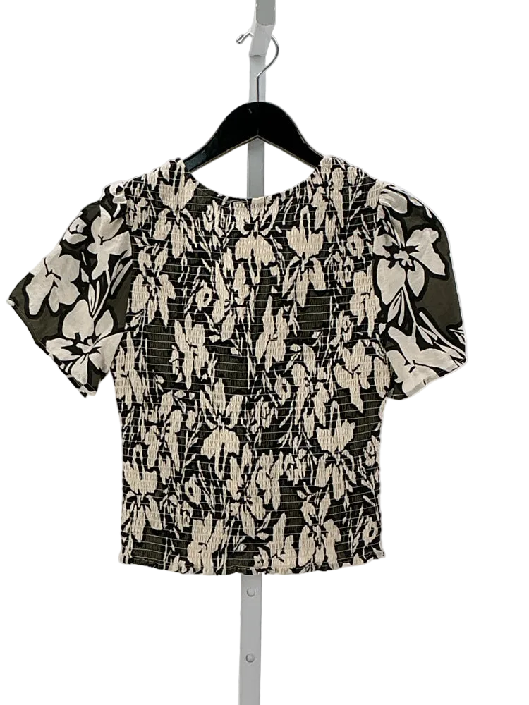Evereve Size XS Green multi Shirt