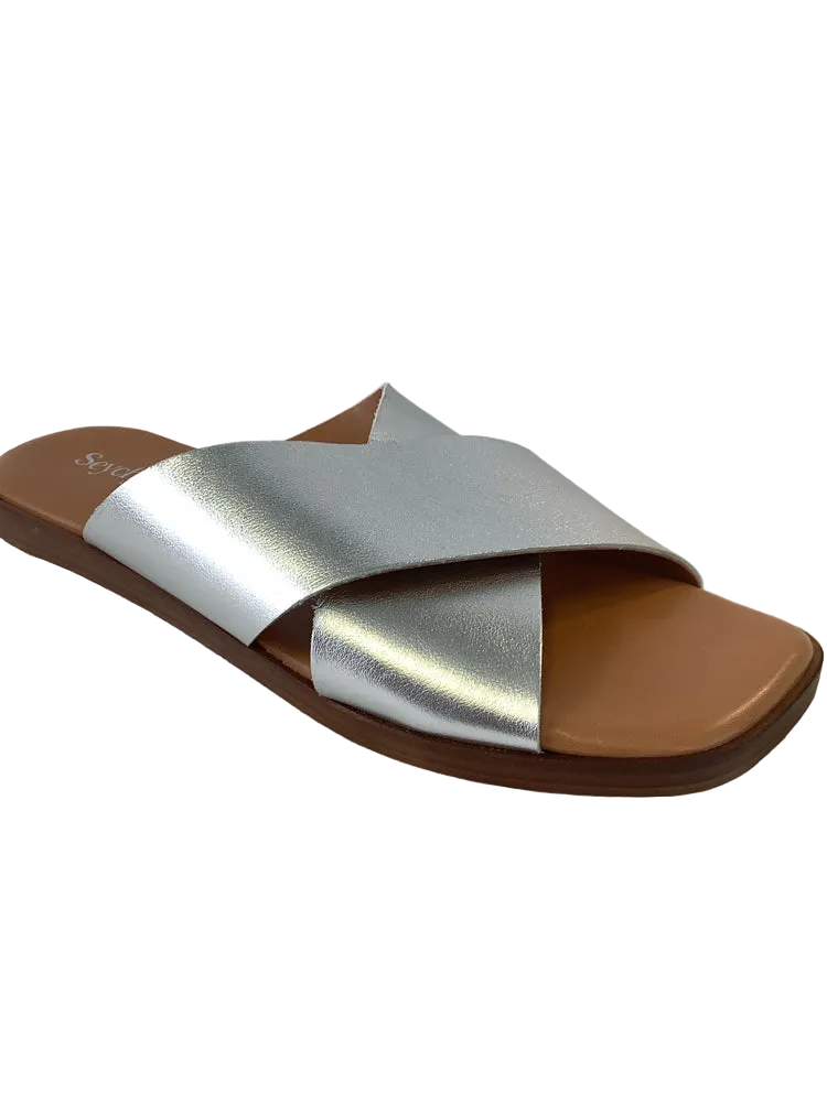 Seychelles Shoe Size 7 Silver chai Sandals