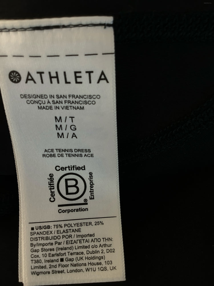 Athleta Size MT Black Dress