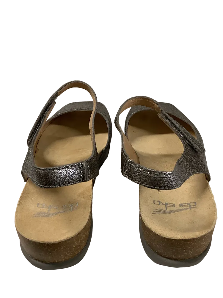 Dansko Shoe Size 8.5 Silver Marcy Sandals