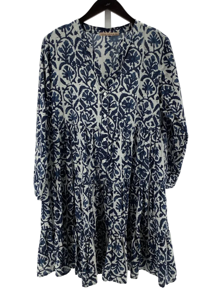 Dress Addict Size L Navy & Black Dress