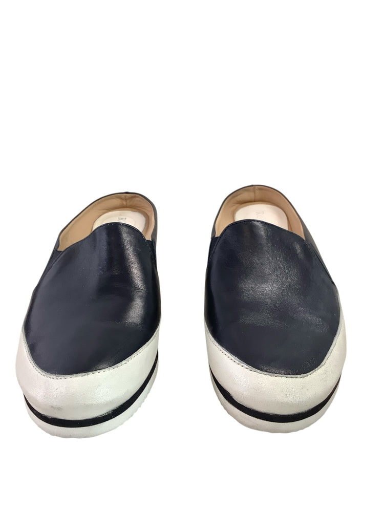Ron White Shoe Size 9 Black & White Mules