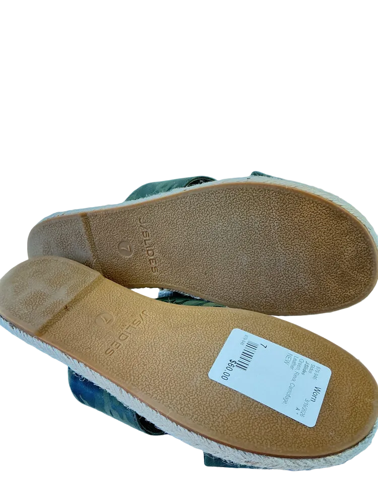 J/Slides Shoe Size 7 Green Reva Slides
