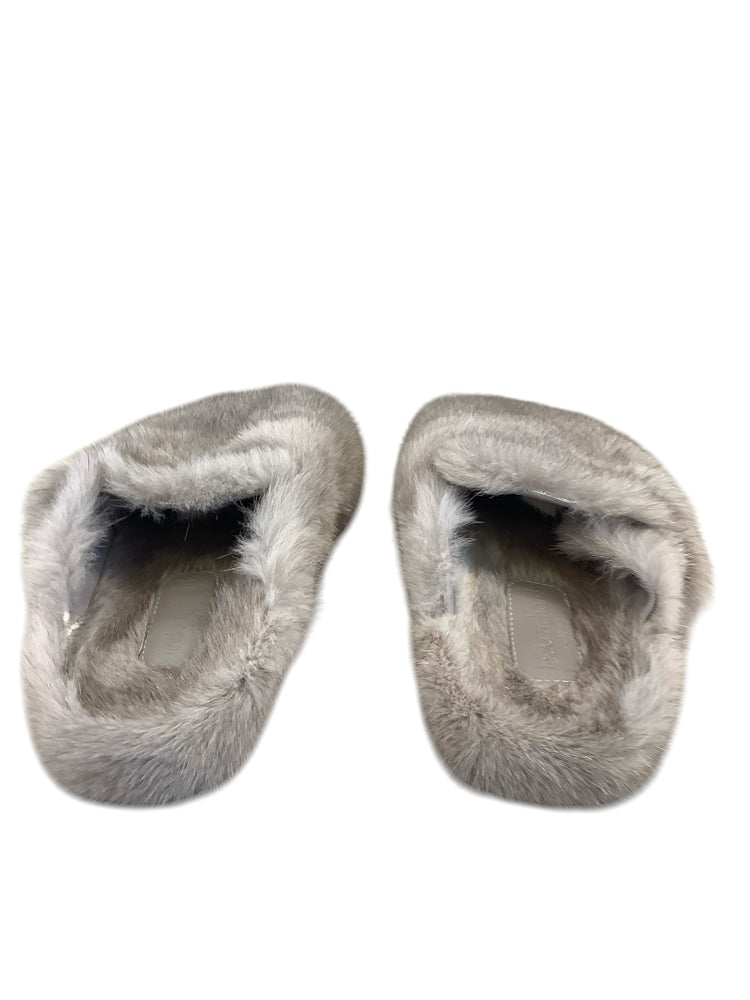 Linda Richards Shoe Size 8 Gray Clogs
