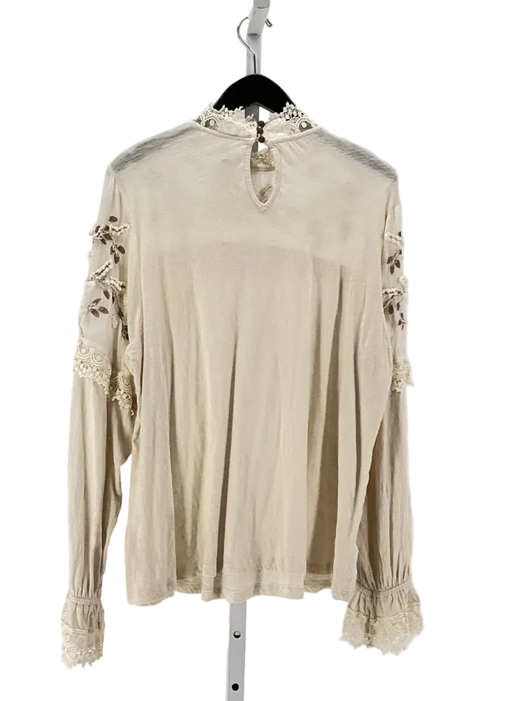 by anthropologie Size 1X Cream & Gold Shirt