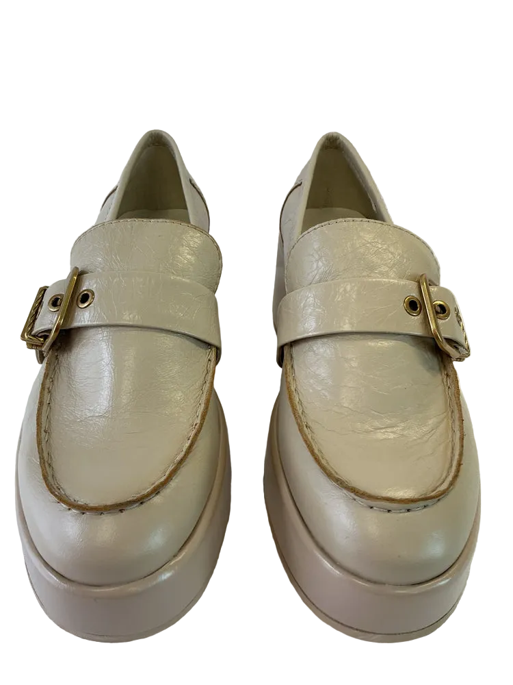 Dolce Vita Shoe Size 8 Cream Loafers