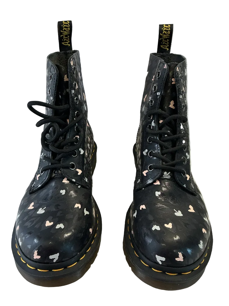 Dr Marten Shoe Size 8 Black multi Booties
