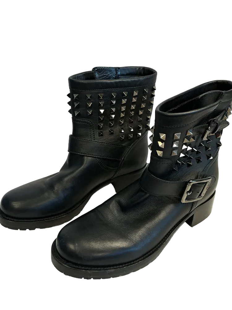 Valentino Shoe Size 9 Black Booties