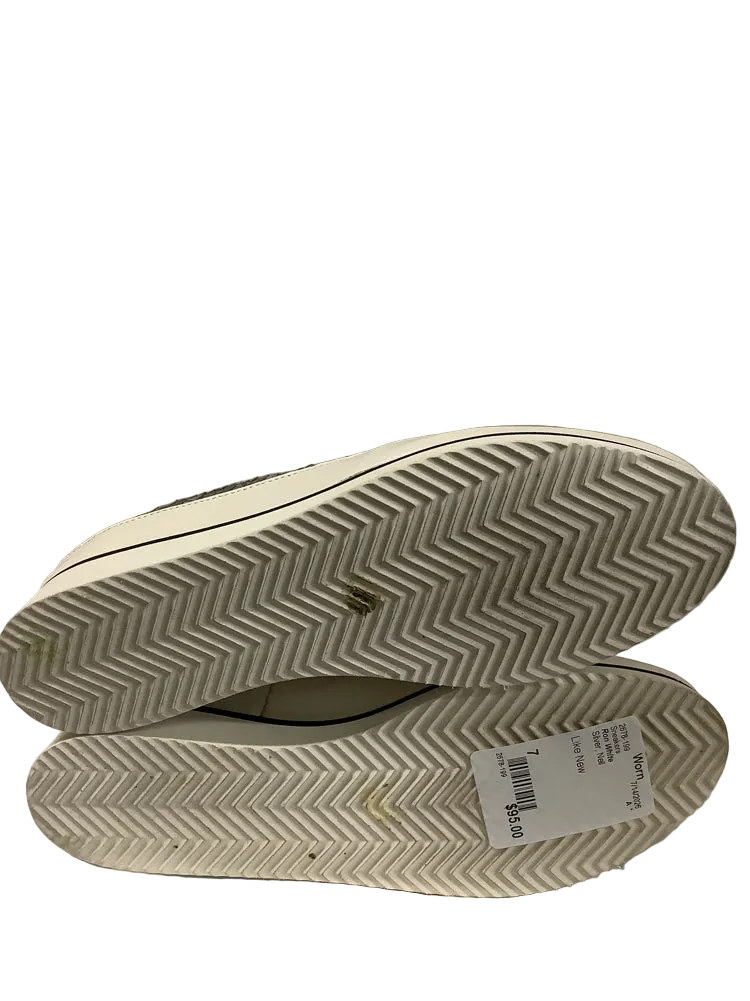 Ron White Shoe Size 7 Silver Nell Sneakers