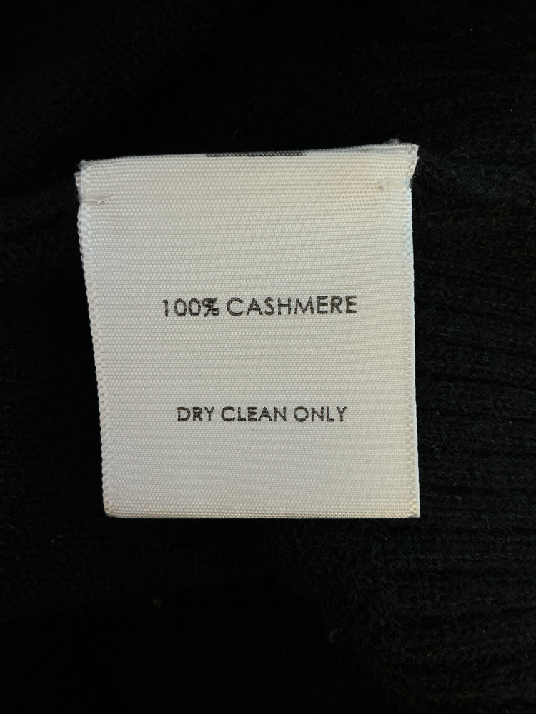 White + Warren Size M Black & Pink Sweater