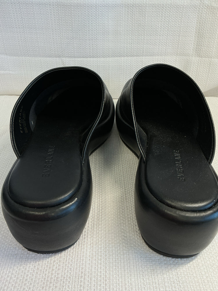 Everlane Shoe Size 8.5 Black The Puffa Clogs
