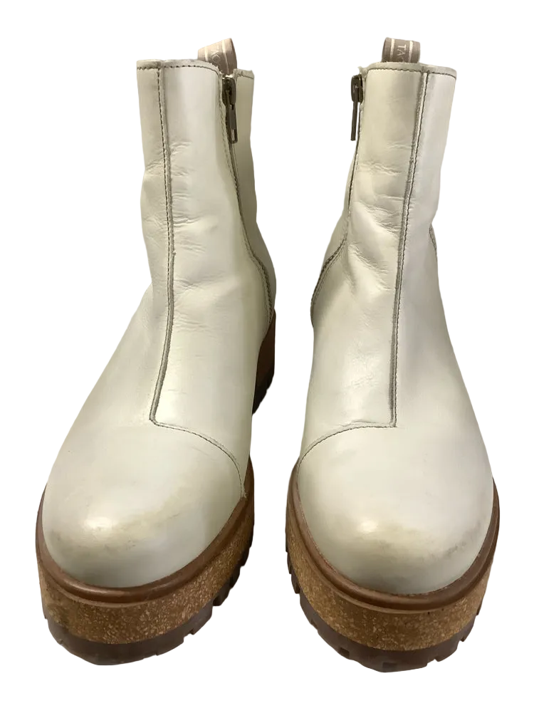 Taos Shoe Size 7.5 Cream Downtown Booties