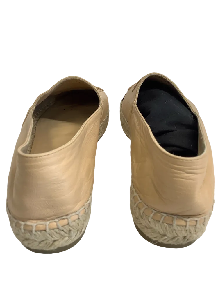 Chanel Shoe Size 8.5 Tan & Black Flats