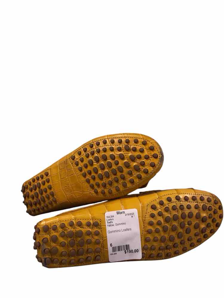Tod's Shoe Size 6 Yellow Gommino Loafers