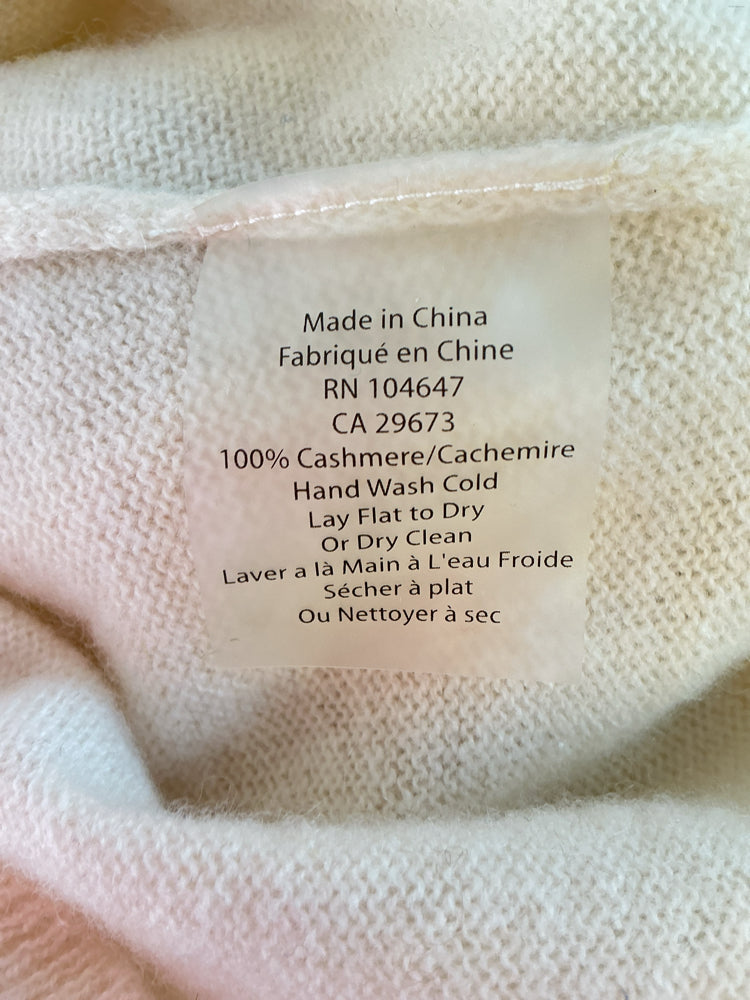 Kinross Size M Cream Sweater