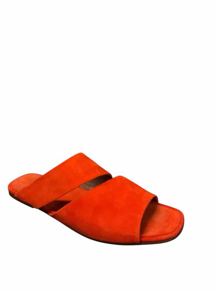 Alumnae Shoe Size 8.5 Orange Sandals