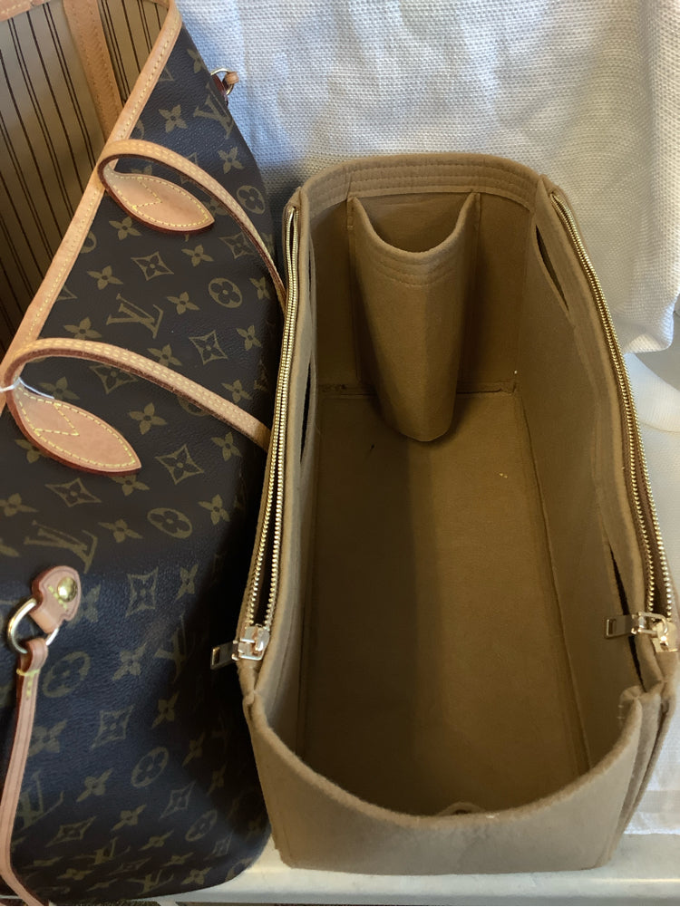 Louis Vuitton Brown Neverfull GM Handbags