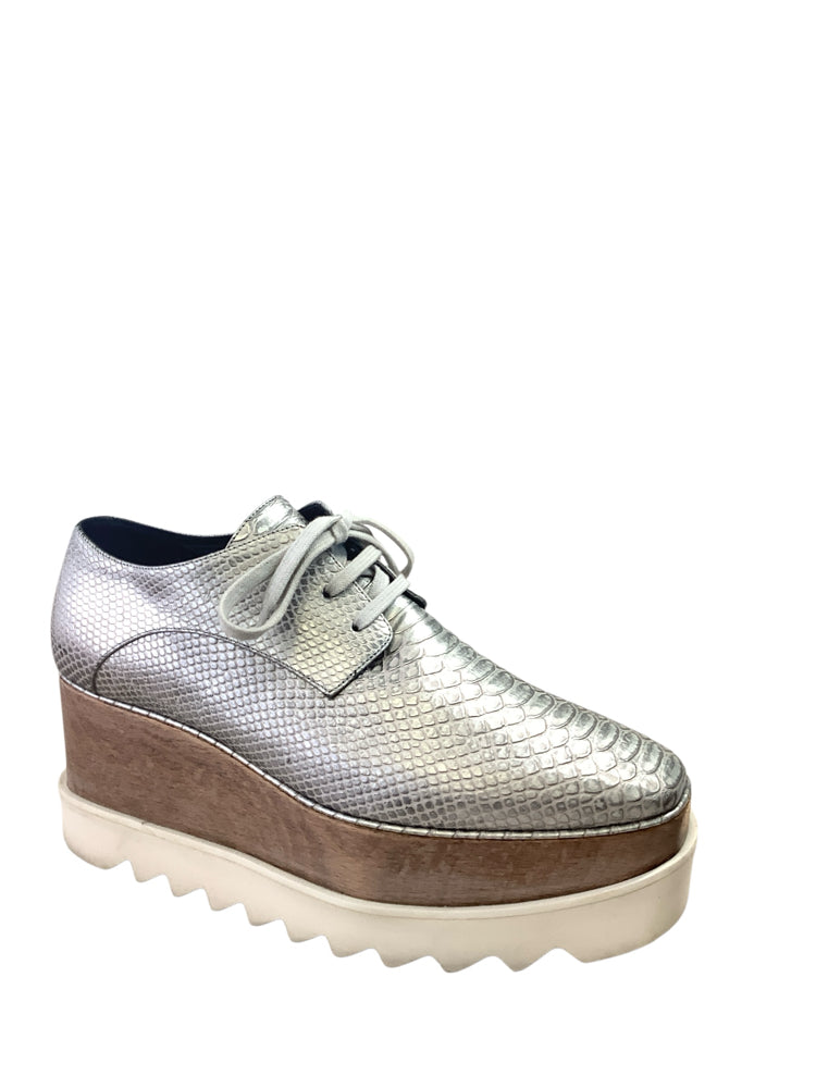 Stella McCartney Shoe Size 9 Silver Flats