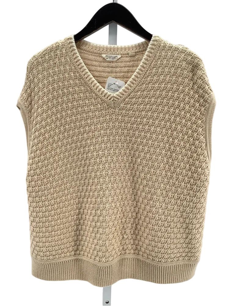 Oyun Size OS Tan & White Field Vest Sweater