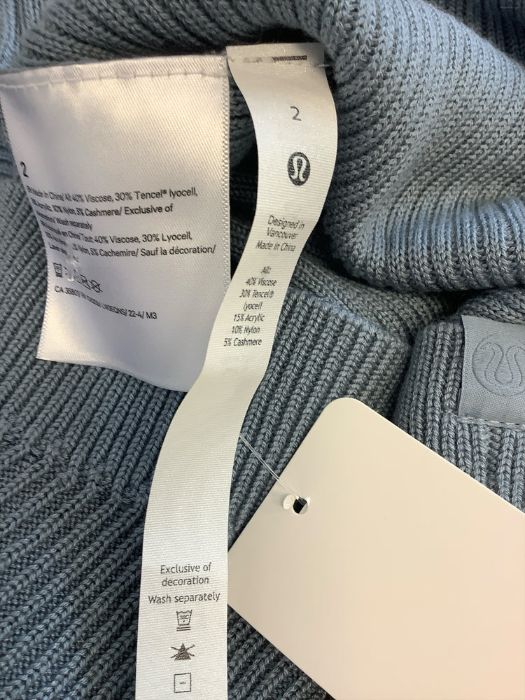 lululemon Size 2 Blue Sweater