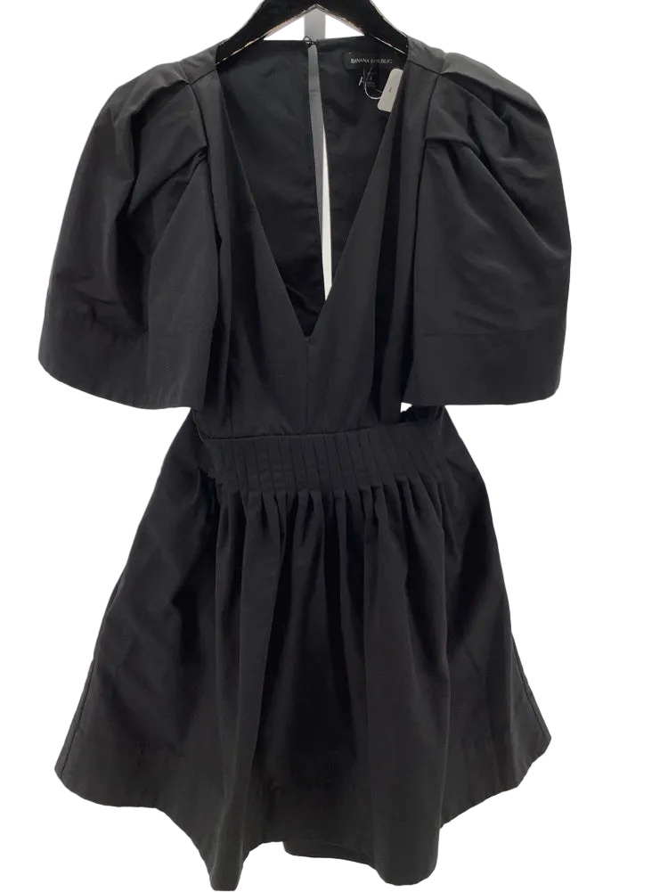 Banana Republic Size 4P Black Dress