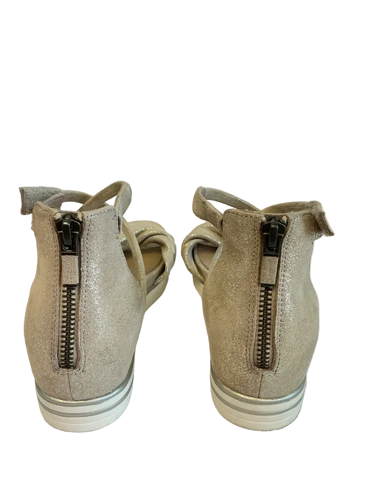 Eileen Fisher Shoe Size 6.5 Tan Sandals