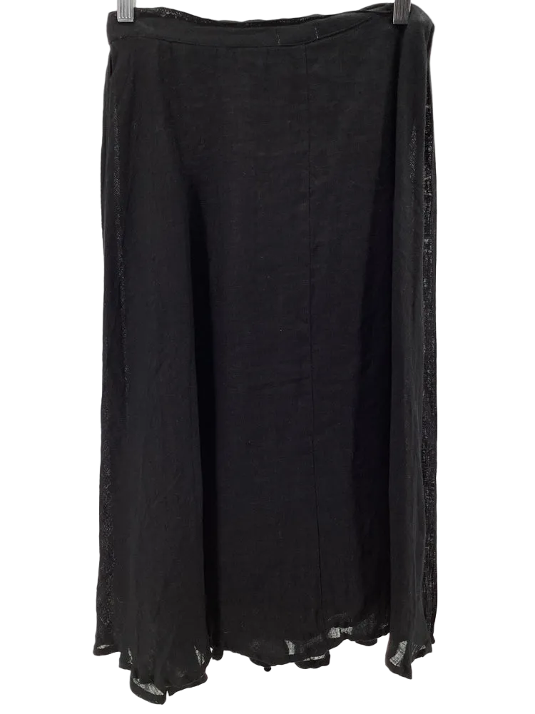 Vitamin A Size M Black Lana Skirt