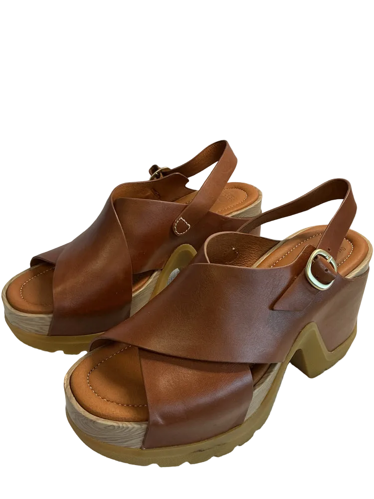 Sorel Shoe Size 10 Brown ROAM'N RISE Sandals