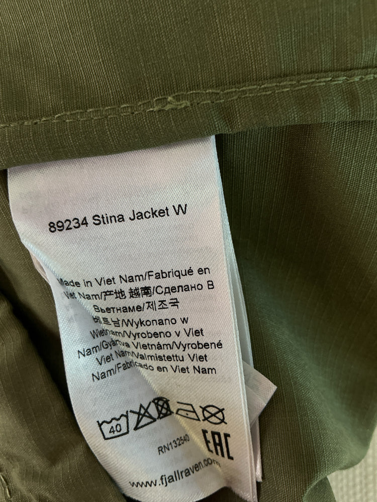 Fjall Raven Size S Green Jacket