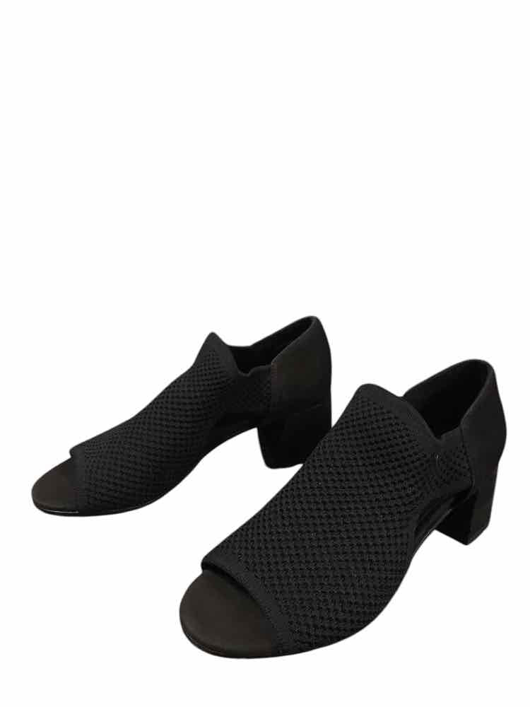 Eileen Fisher Shoe Size 6 Black Heels