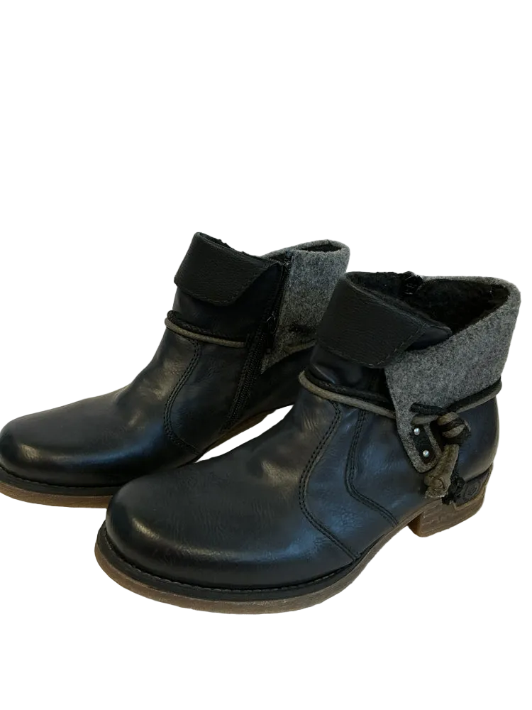 Rieker Shoe Size 9 Black Booties