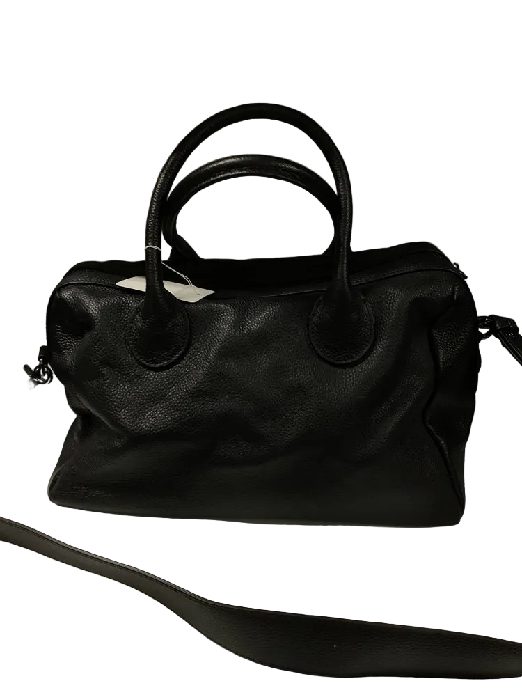 beck Black Hayes Handbags