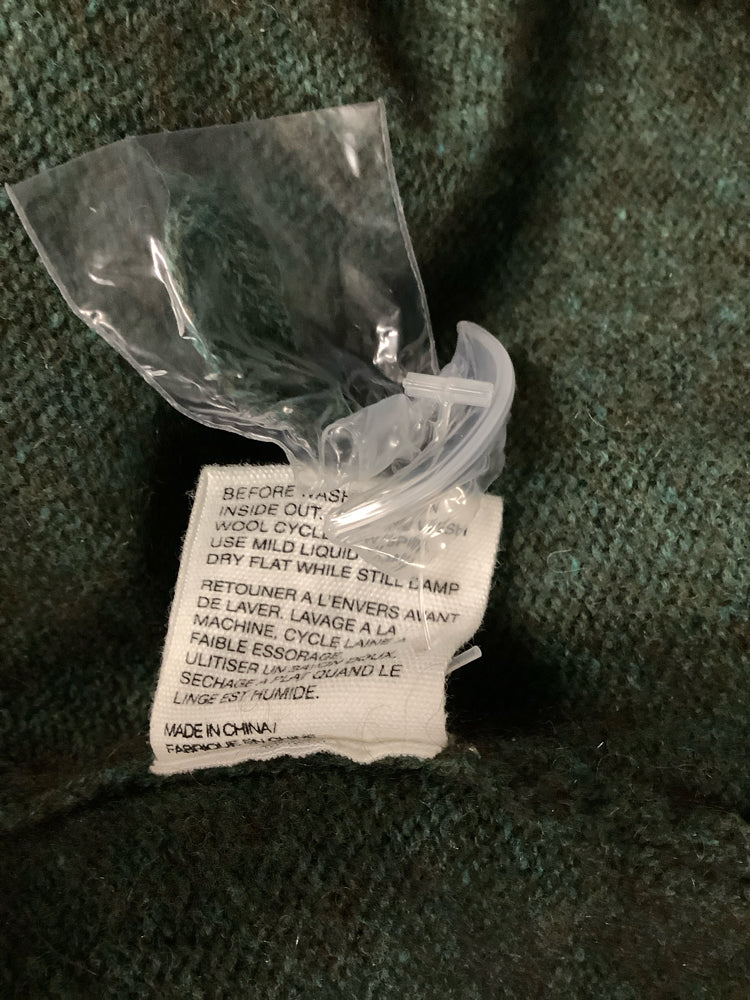 mansted Size M Green Sweater