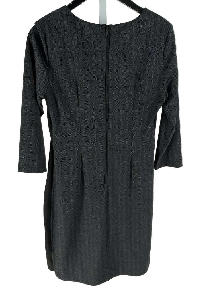 Foil Size 8 Gray & Black Dress