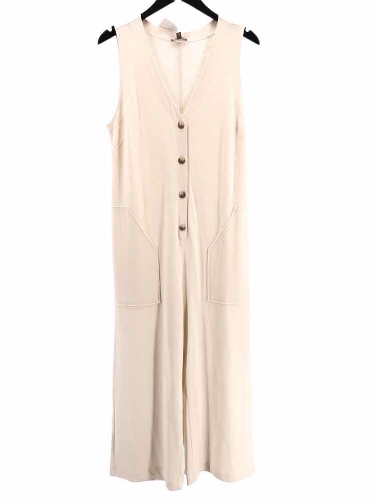 Lilla P Size M Cream Jumpsuit