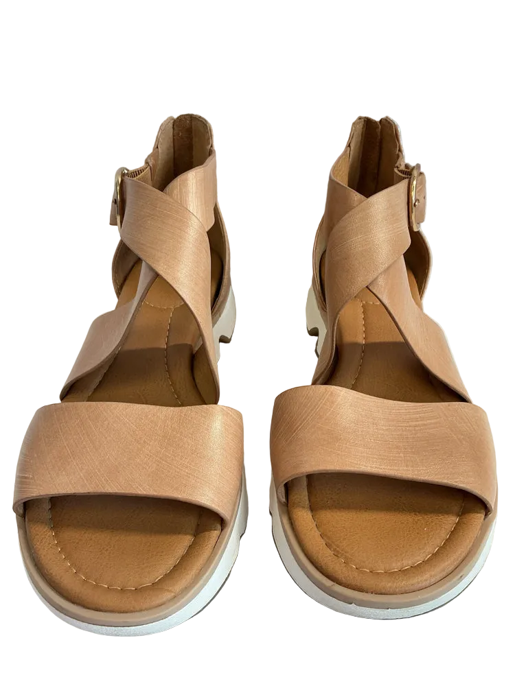 Sofft Shoe Size 8.5 Brown Sandals