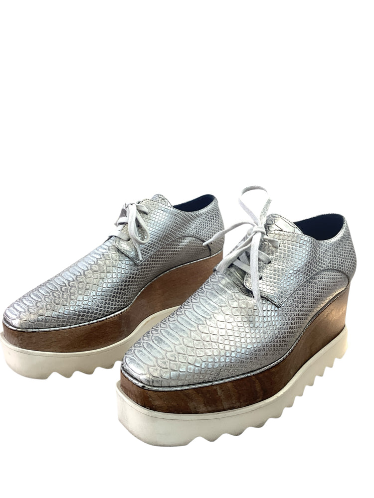 Stella McCartney Shoe Size 9 Silver Flats