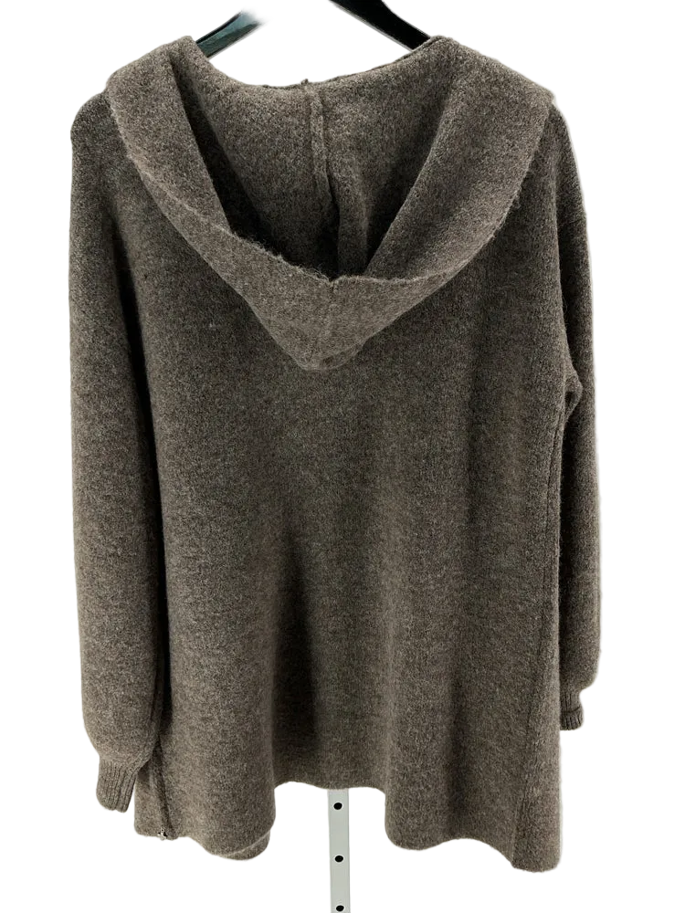 BERYLL Size One Size Brown Sweater