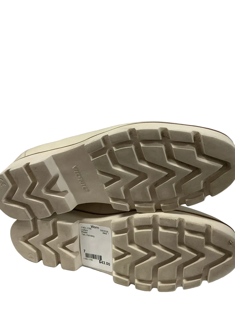 Vionic Shoe Size 7 Tan Kensley Loafers