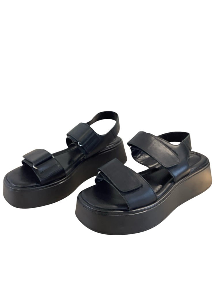 Vagabond Shoe Size 10 Black Sandals