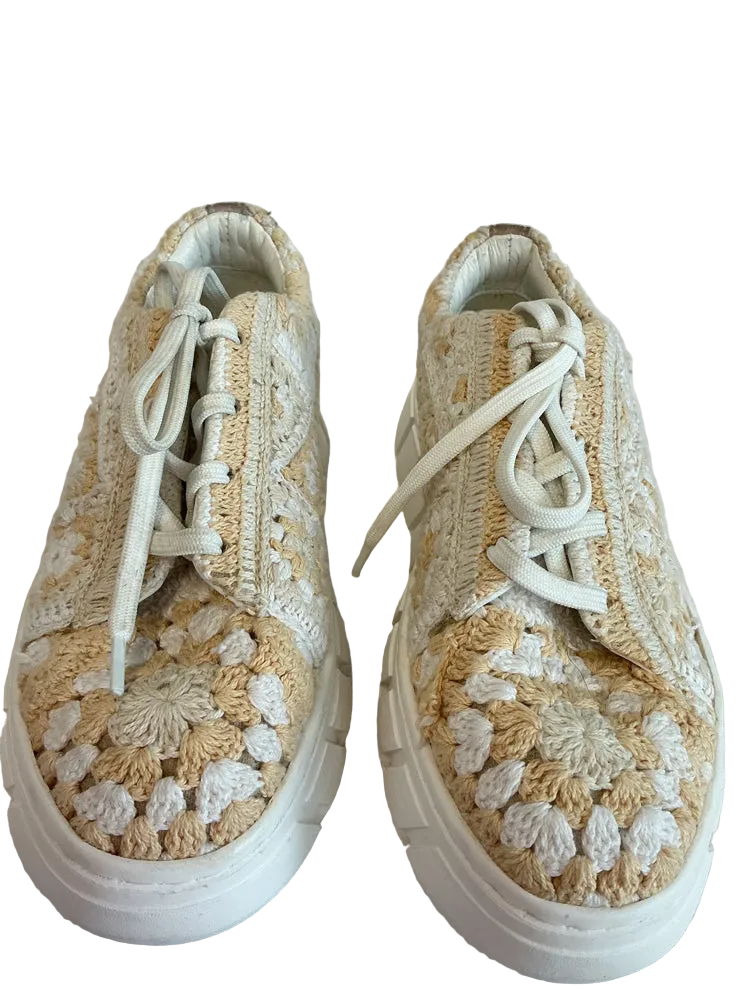 Free People Shoe Size 7 White & Tan Sneakers